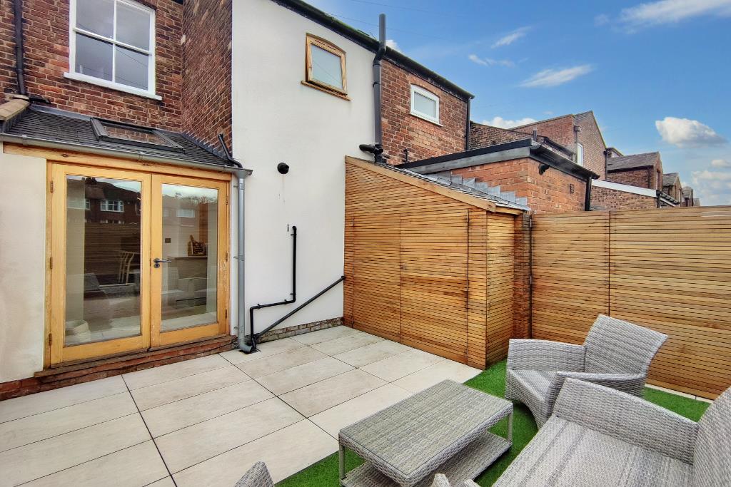 2 bed terraced house to rent in Byrom Street, Altrincham  - Property Image 21