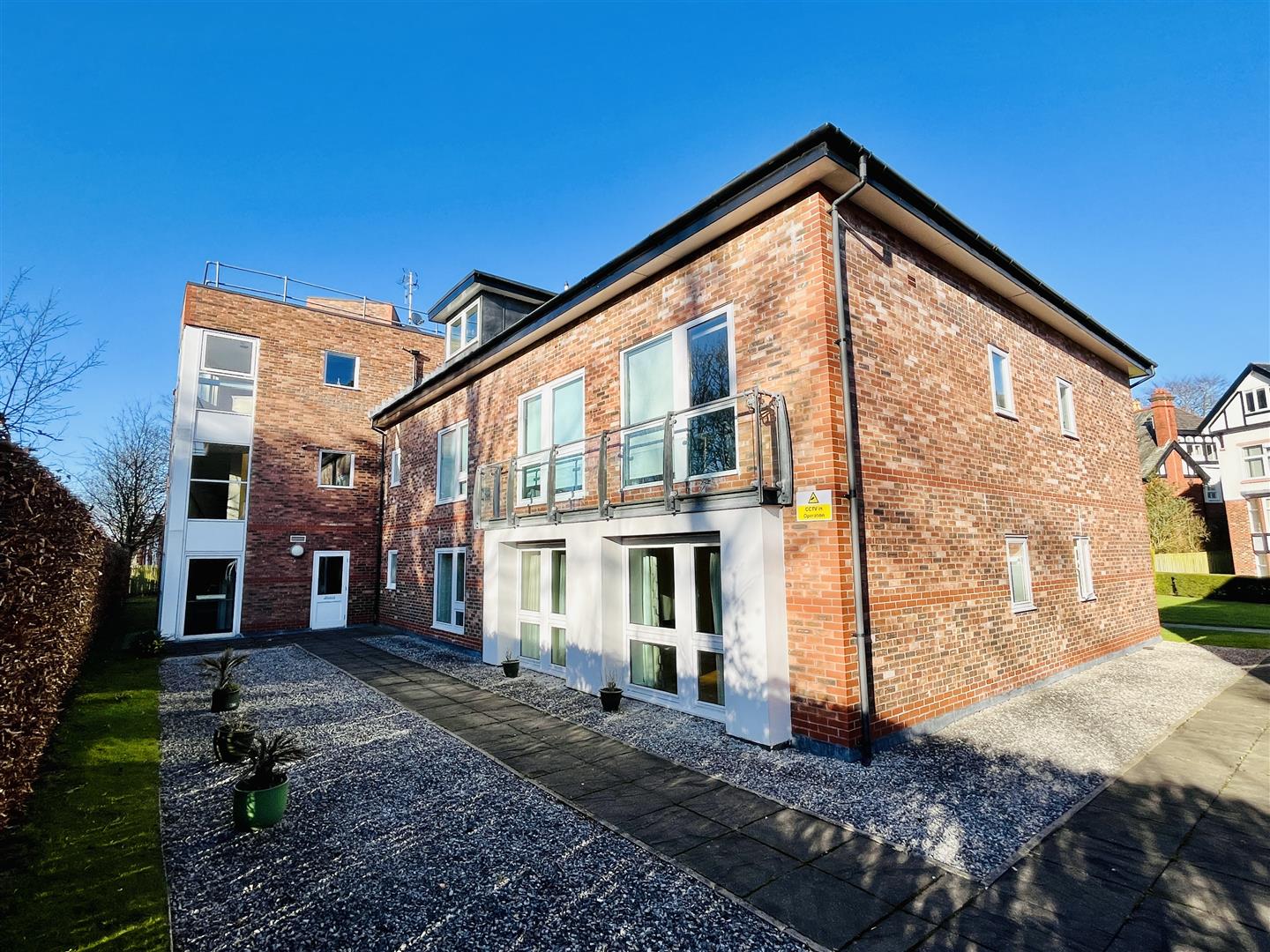 2 bed apartment for sale in Wolf Grange, Cheshire  - Property Image 17