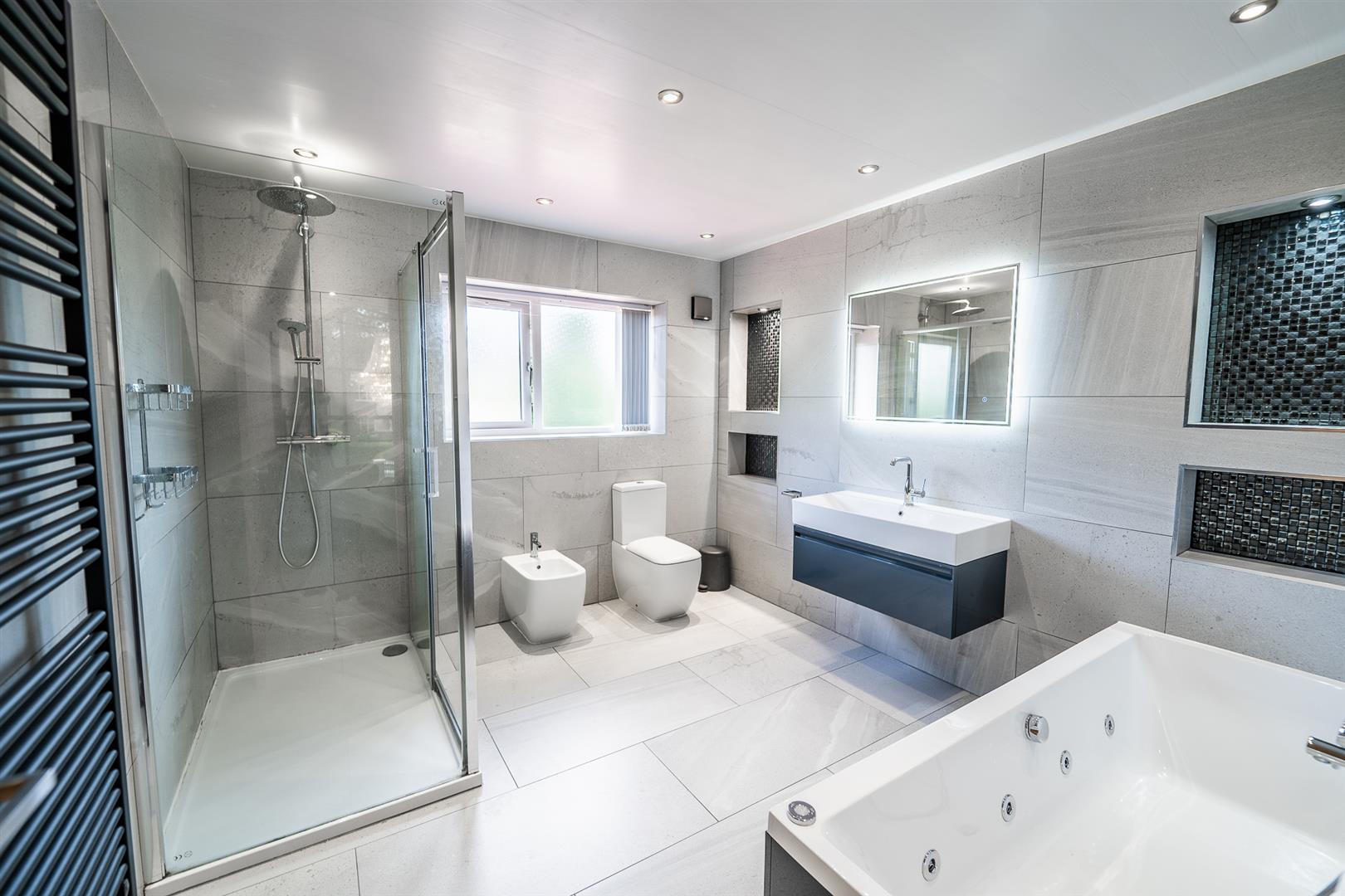 6 bed detached house for sale in Brooklands Road, Manchester  - Property Image 11
