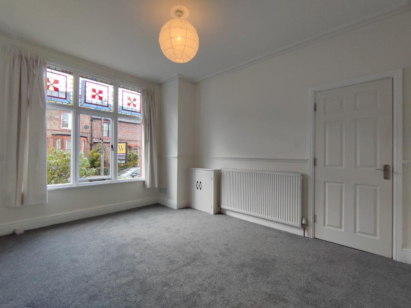 3 bed terraced house to rent in Hawthorn Road, Altrincham  - Property Image 5