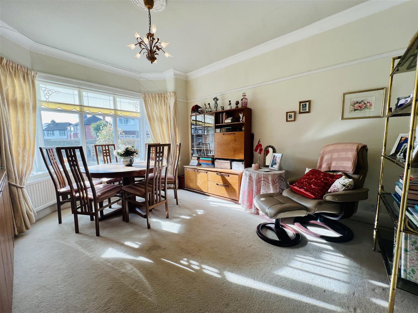 3 bed semi-detached house for sale in Lawson Drive, Altrincham  - Property Image 9