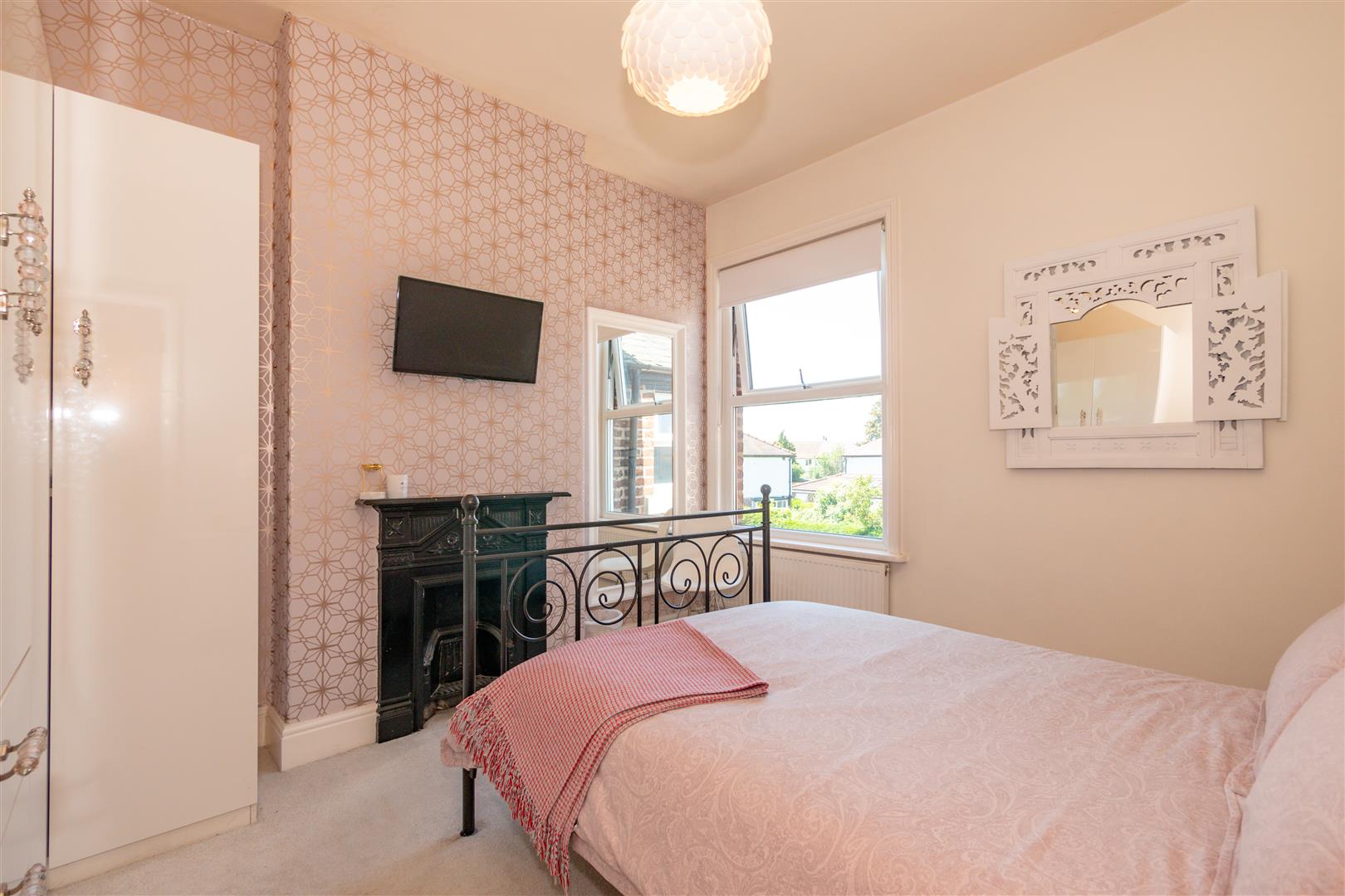4 bed semi-detached house for sale in Heyes Lane, Altrincham  - Property Image 21