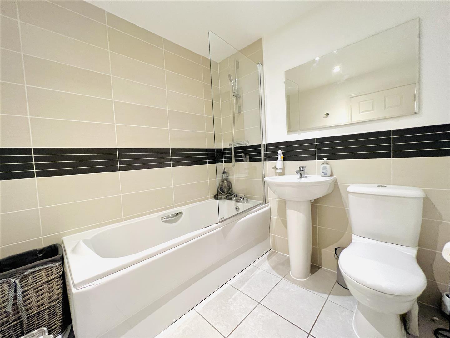 4 bed semi-detached house for sale in Woodfield Road, Altrincham  - Property Image 20