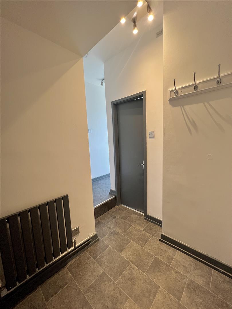 1 bed apartment for sale in Gorton Road, Stockport  - Property Image 8