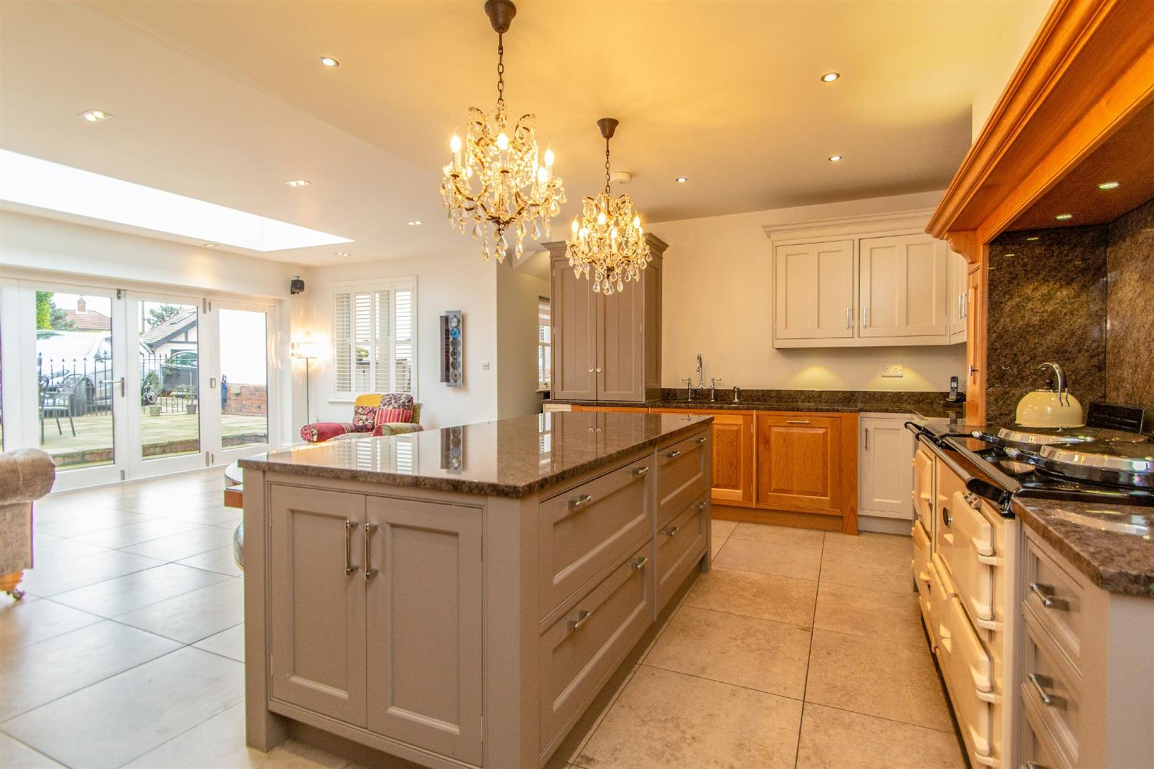 5 bed detached house to rent in Priory Road, Altrincham  - Property Image 13