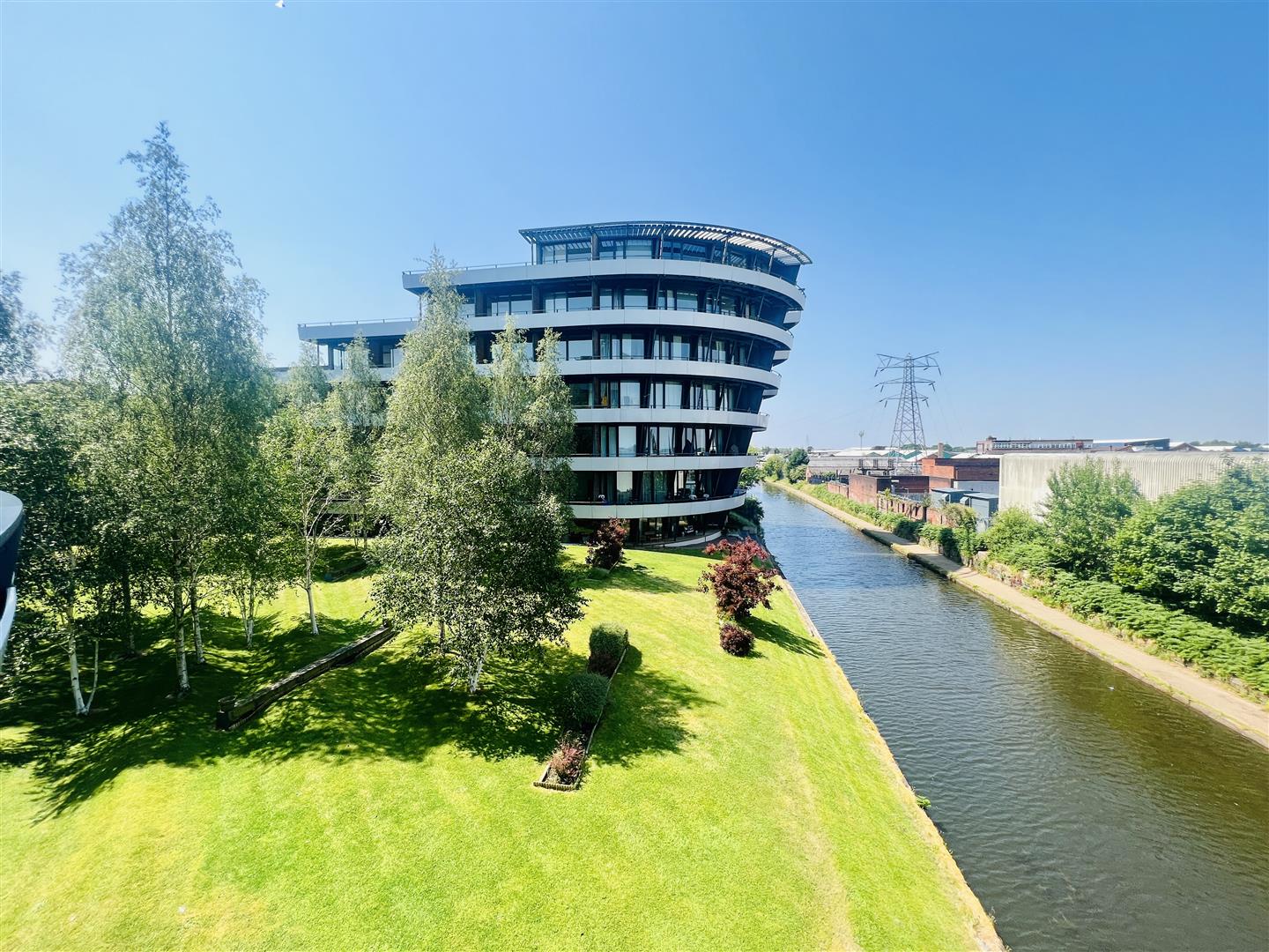 2 bed apartment for sale in Budenberg, Altrincham  - Property Image 3