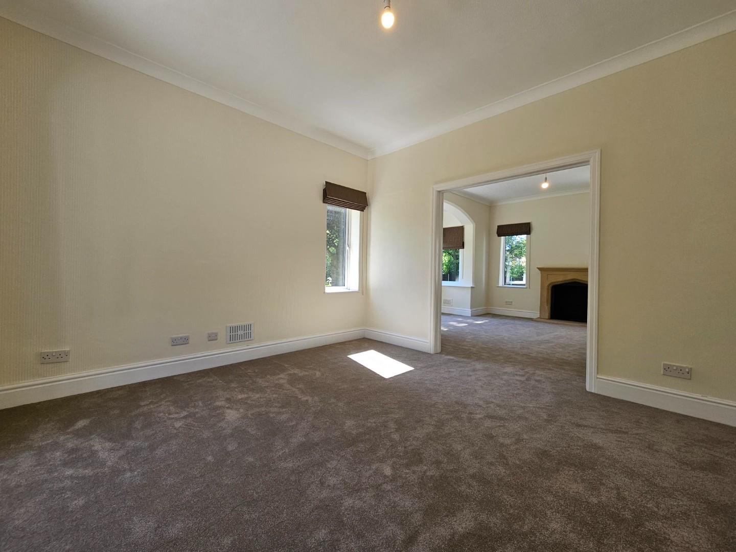 5 bed detached house to rent in Kensington Gardens, Altrincham  - Property Image 7