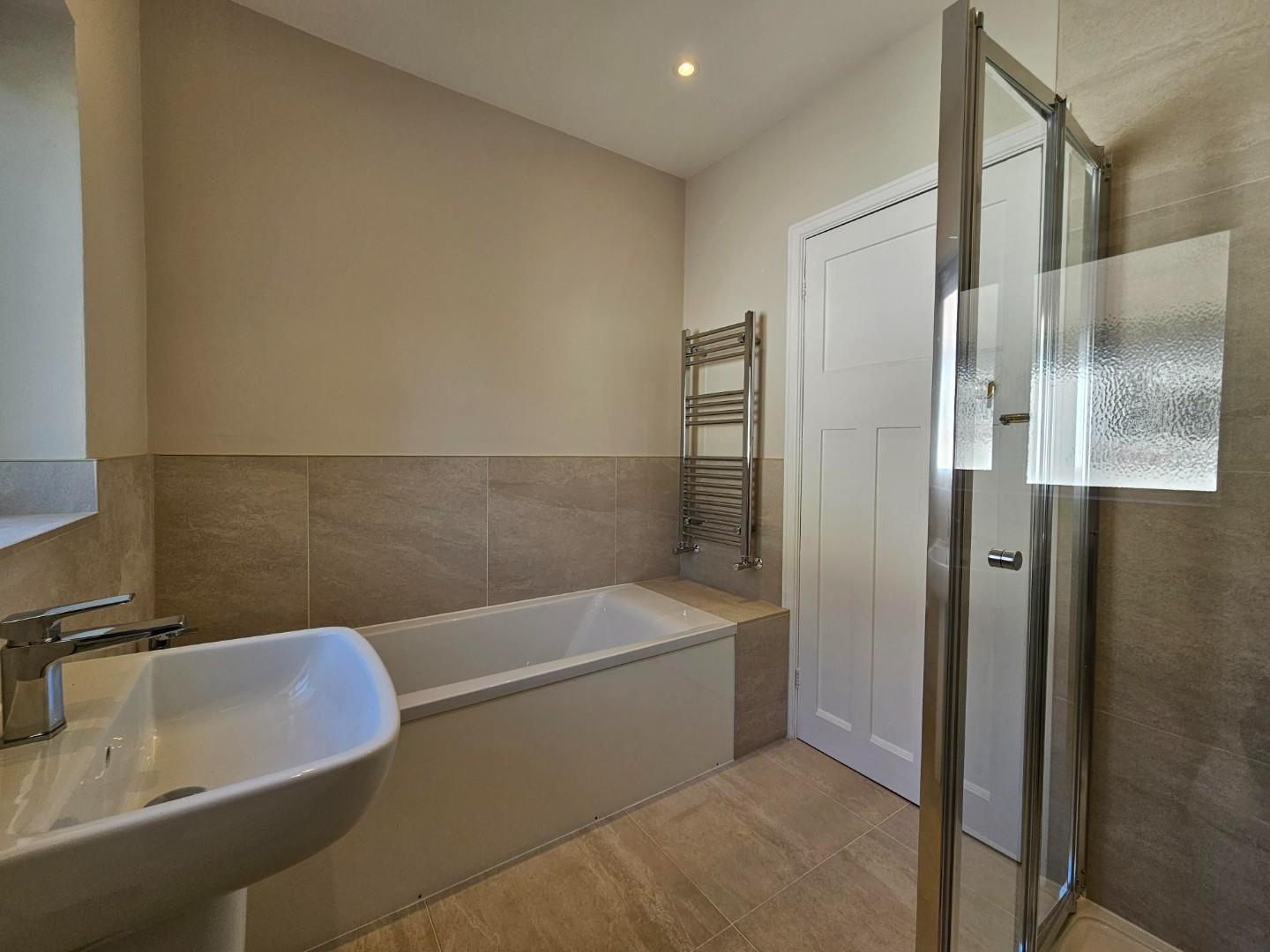 5 bed detached house to rent in Kensington Gardens, Altrincham  - Property Image 26