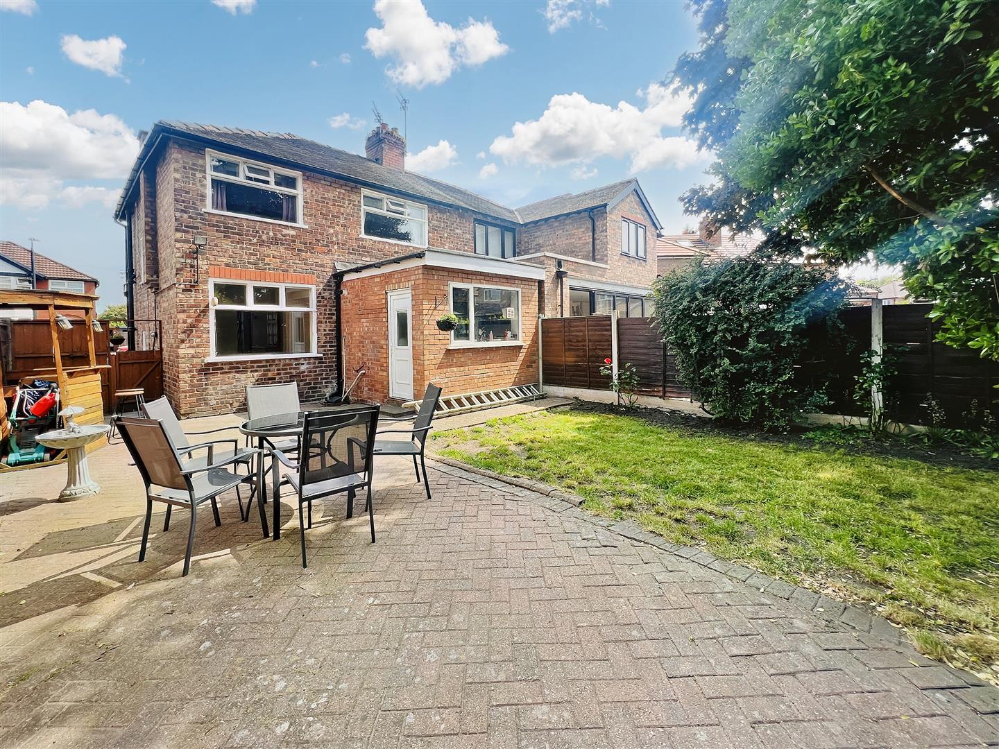 3 bed semi-detached house for sale in Bollin Drive, Altrincham  - Property Image 25