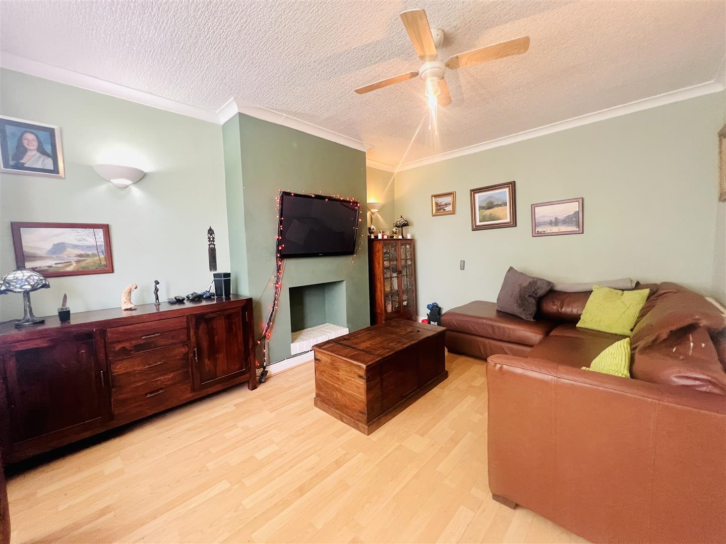 3 bed semi-detached house for sale in Bollin Drive, Altrincham  - Property Image 7