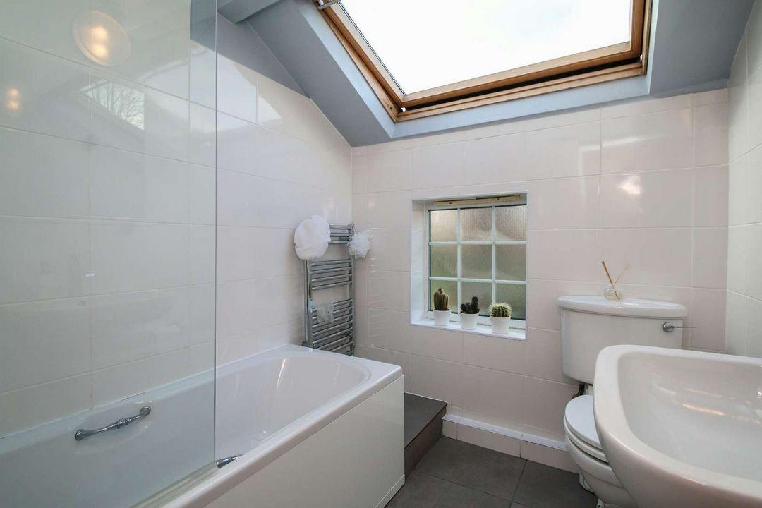 3 bed terraced house to rent in Byrom Street, Altrincham  - Property Image 13