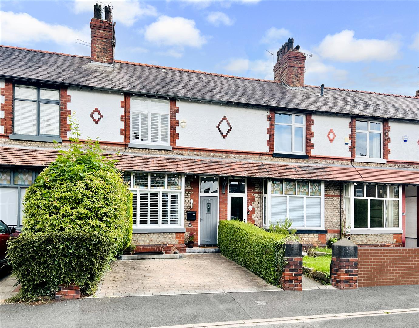 3 bed terraced house for sale in Avon Road, Altrincham - Property Image 1