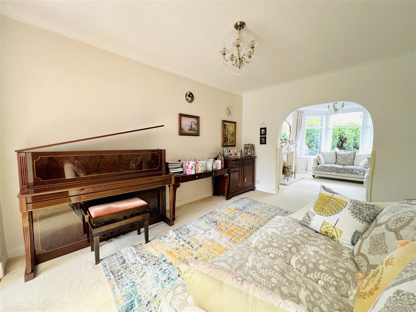 4 bed semi-detached house for sale in Riddings Road, Altrincham  - Property Image 9