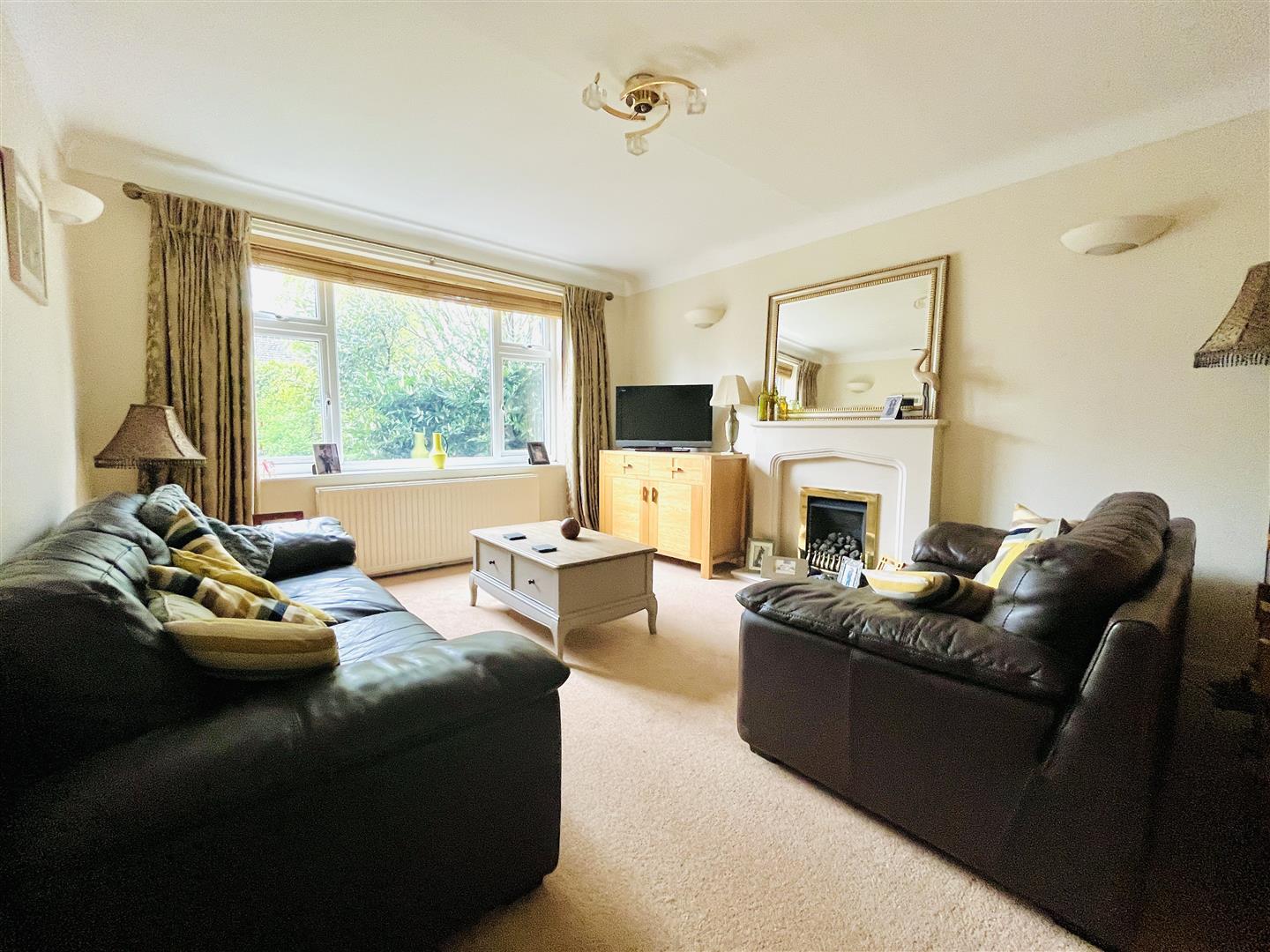 3 bed detached house for sale in Grove Lane, Altrincham  - Property Image 2