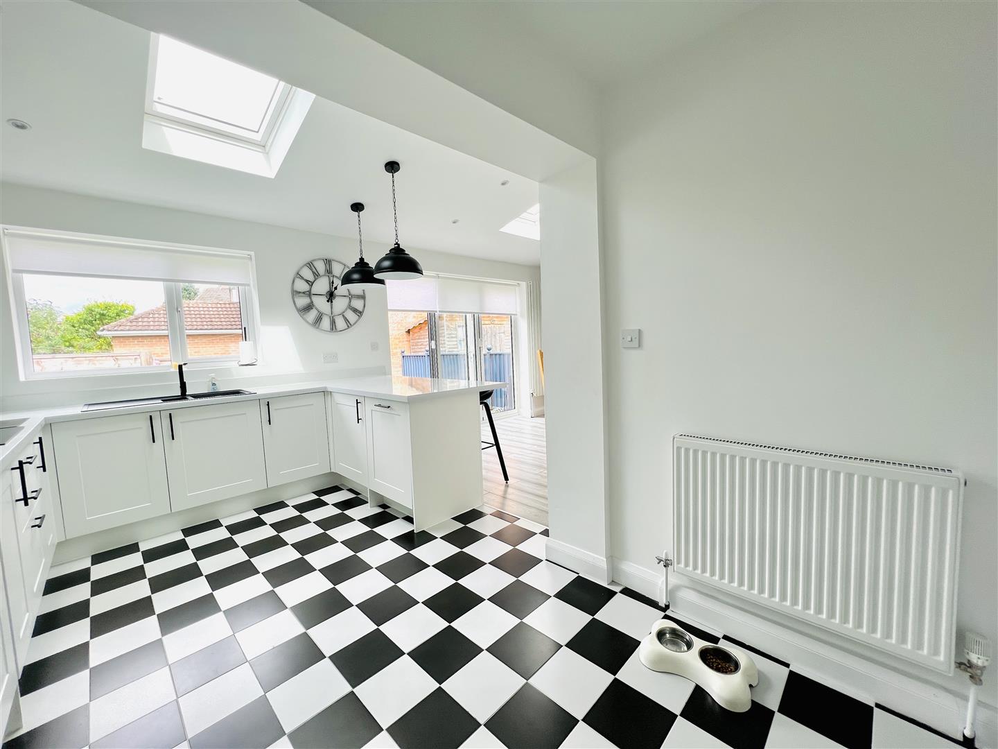 3 bed semi-detached house for sale in Brook Way, Altrincham  - Property Image 3