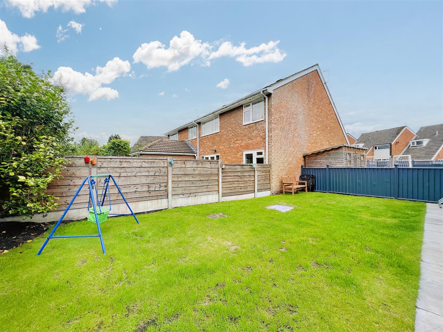 3 bed semi-detached house for sale in Brook Way, Altrincham  - Property Image 28