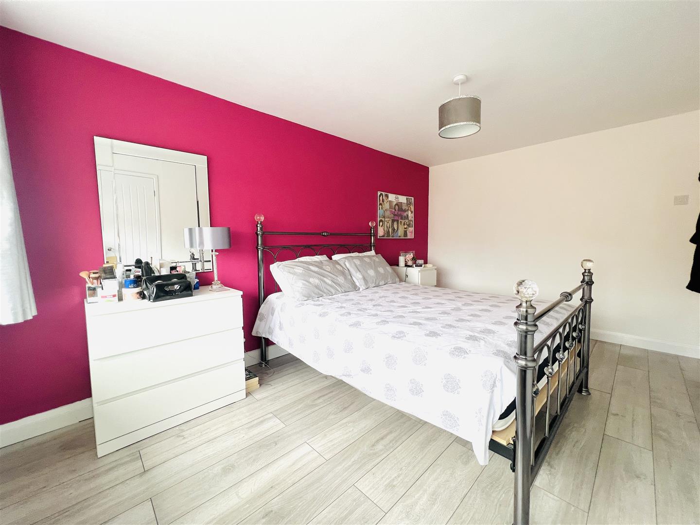 3 bed semi-detached house for sale in Brook Way, Altrincham  - Property Image 19