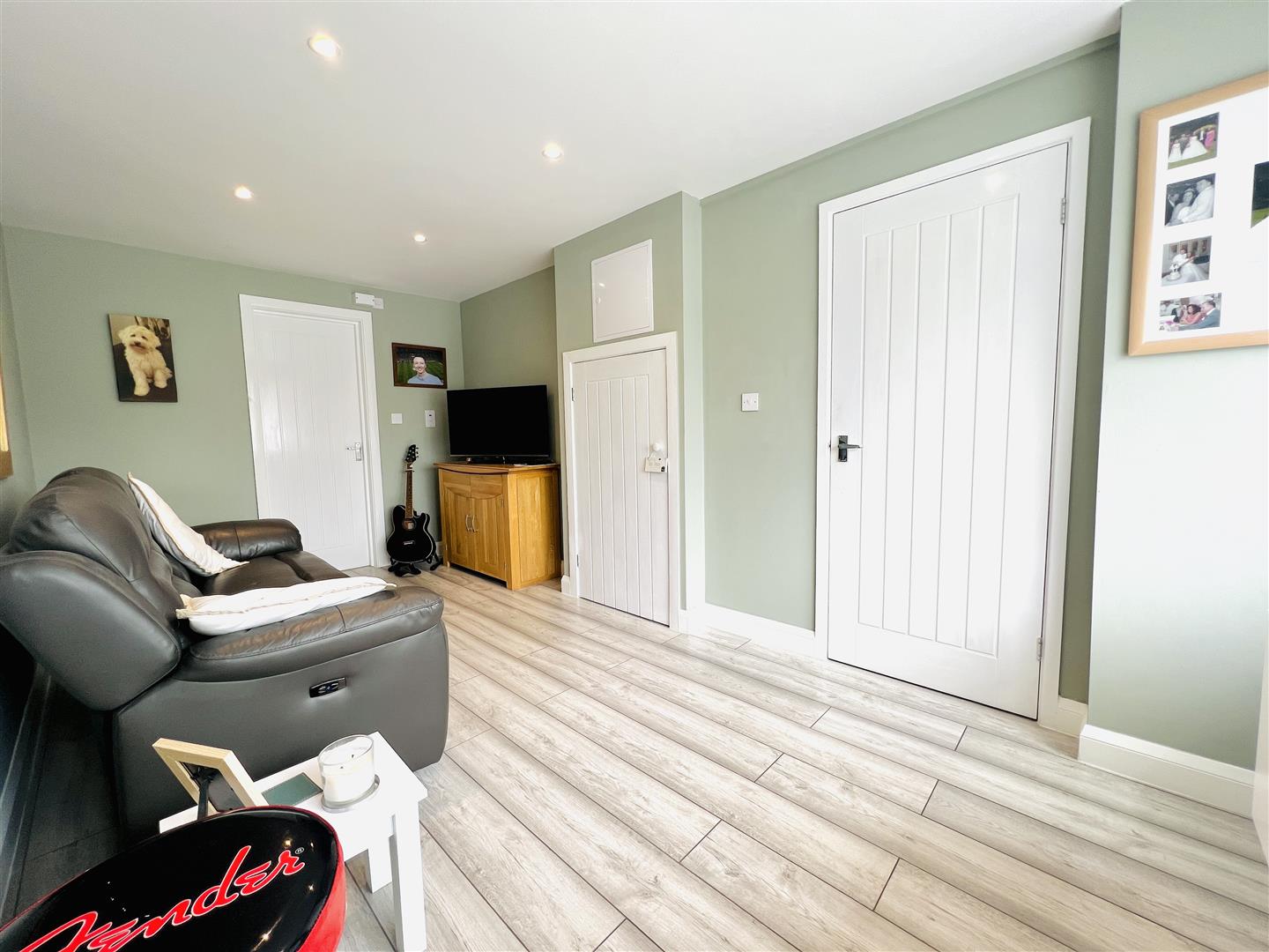 3 bed semi-detached house for sale in Brook Way, Altrincham  - Property Image 10
