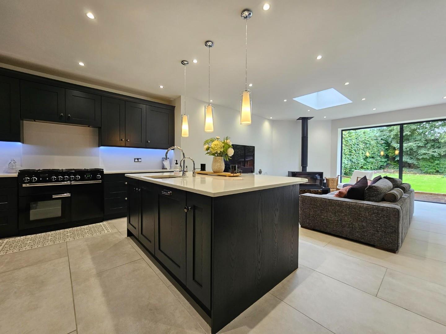 5 bed semi-detached house to rent in Ash Lane, Altrincham  - Property Image 2