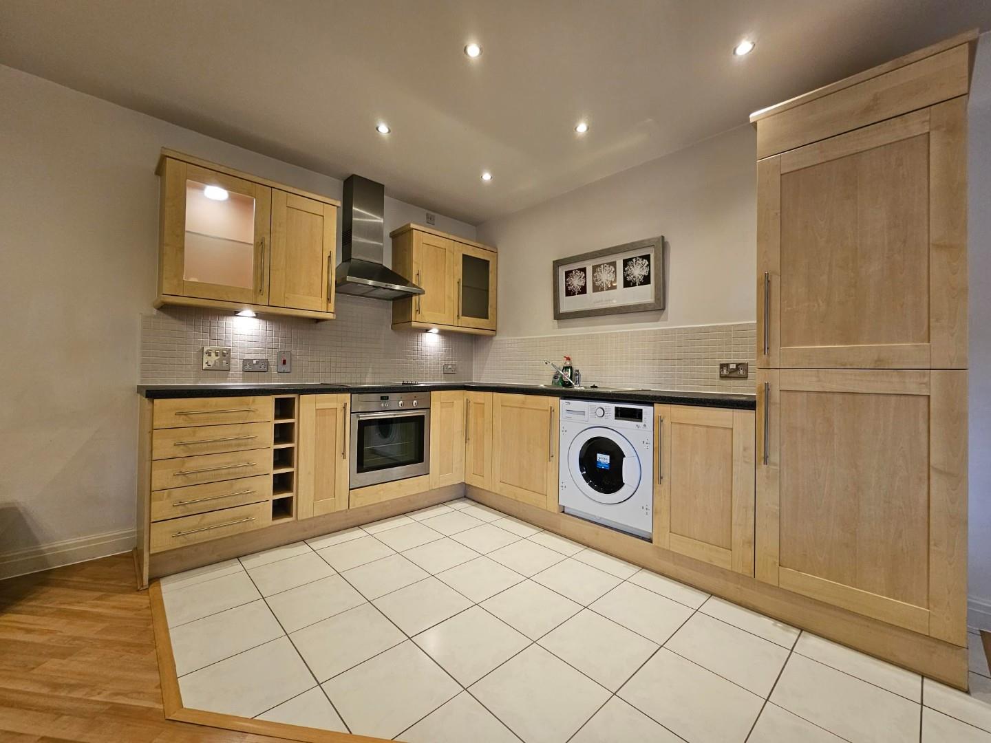 2 bed apartment to rent in Kingsway, Altrincham  - Property Image 7