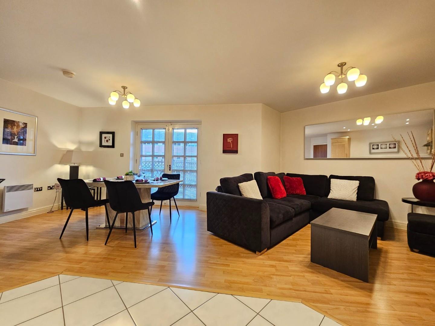 2 bed apartment to rent in Kingsway, Altrincham  - Property Image 3