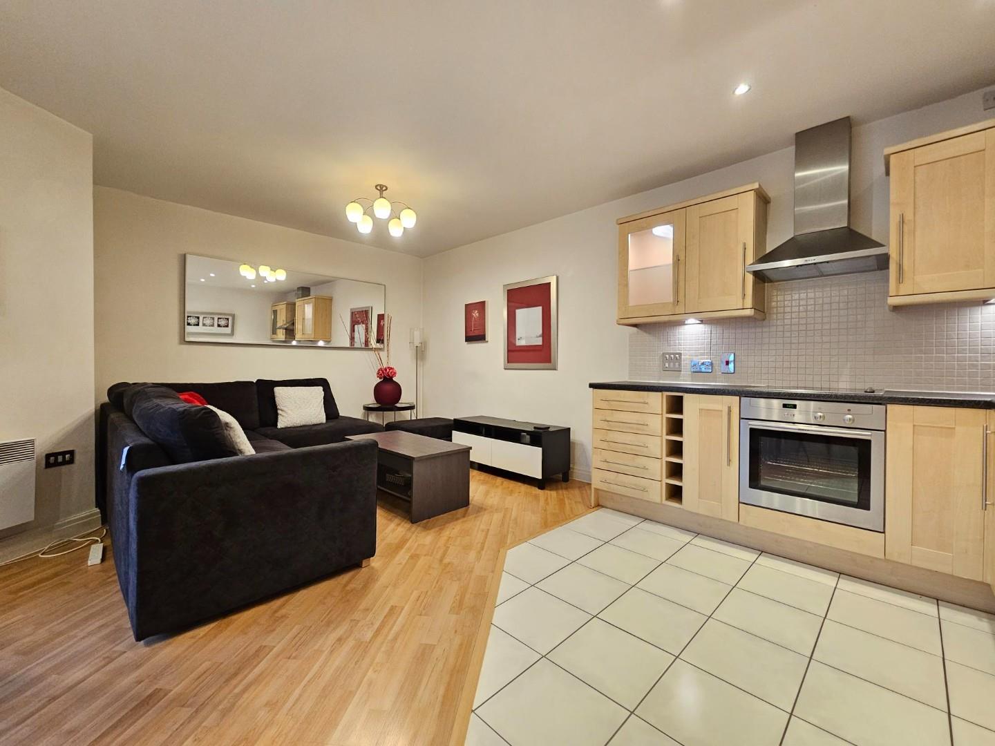 2 bed apartment to rent in Kingsway, Altrincham  - Property Image 5