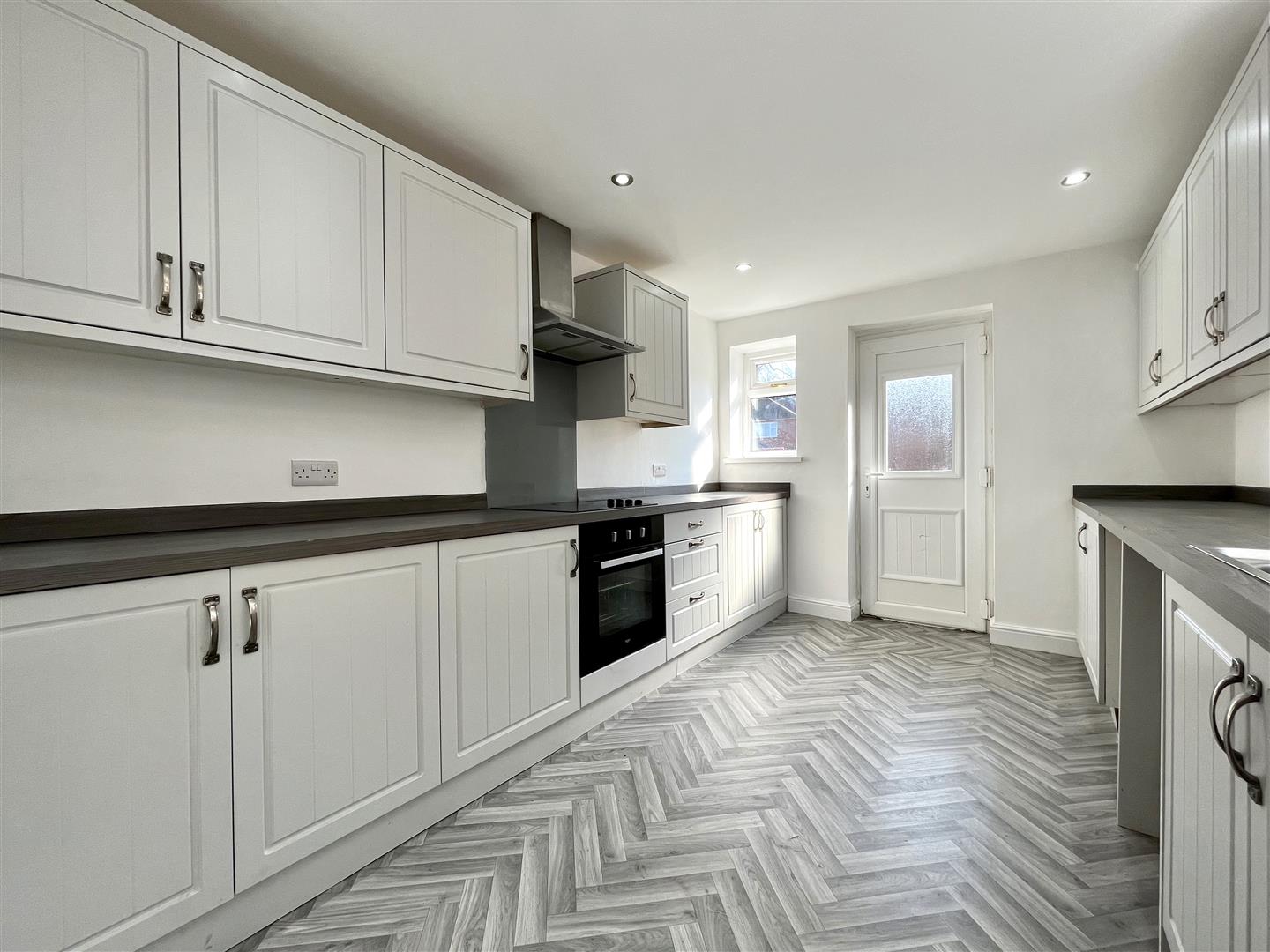 3 bed semi-detached house to rent in Stansted Walk, Manchester  - Property Image 4