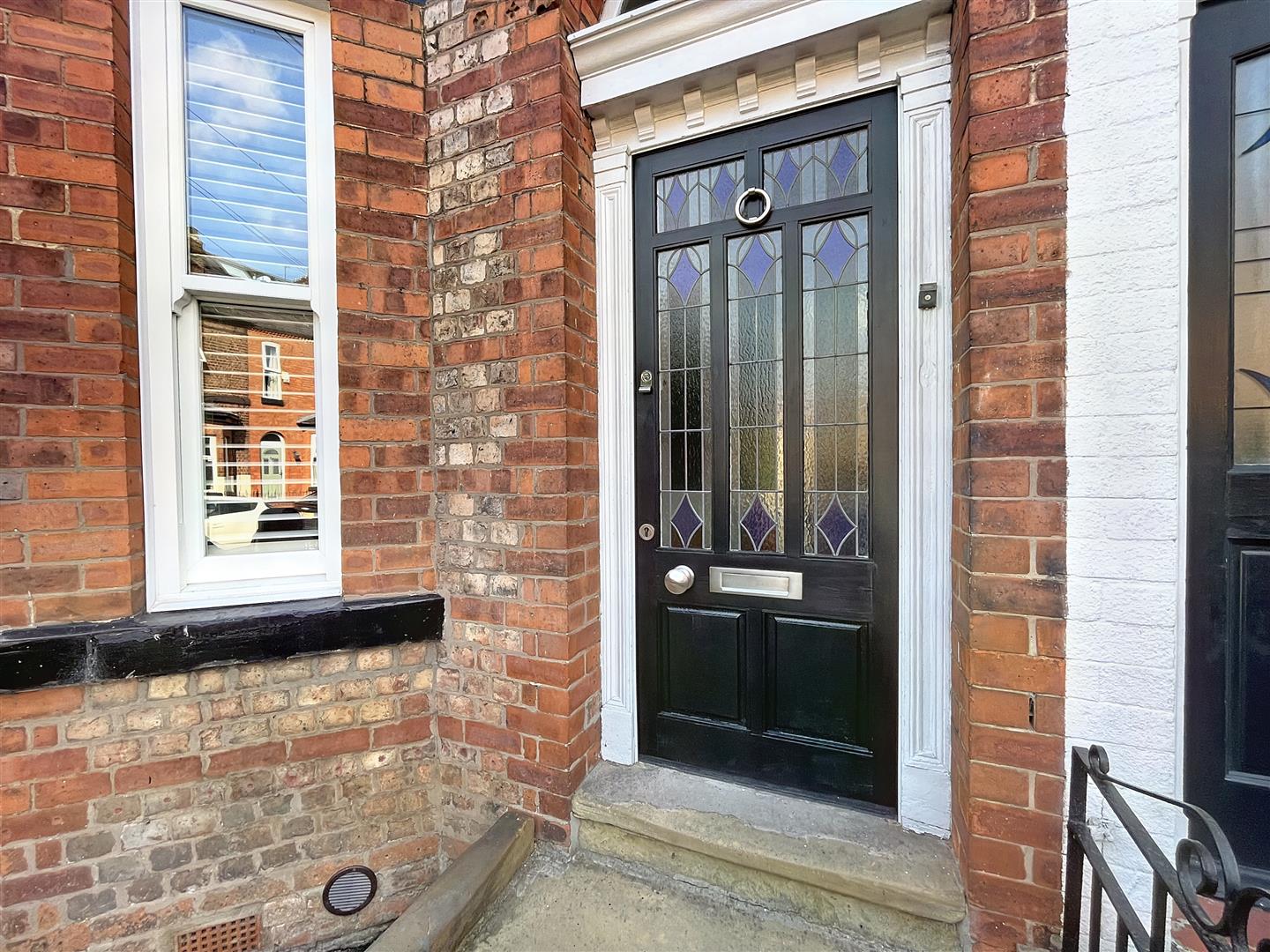 4 bed end of terrace house for sale in Roseneath Road, Manchester  - Property Image 5