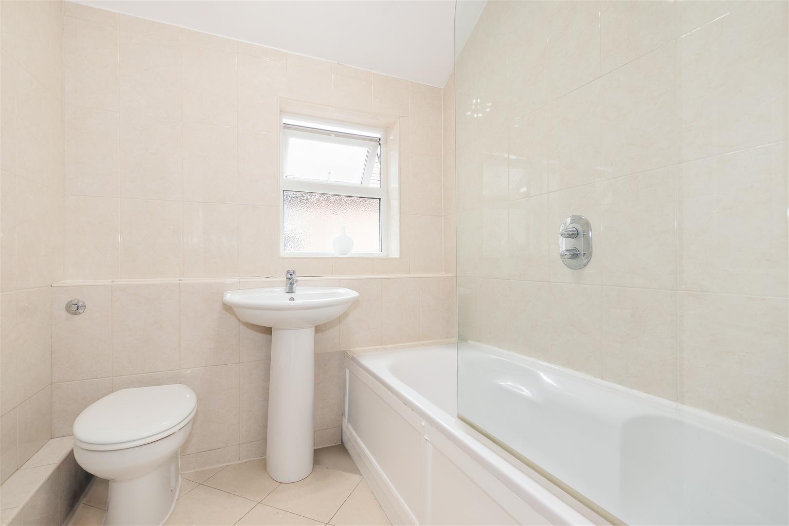 3 bed terraced house to rent in Westgate, Altrincham  - Property Image 37