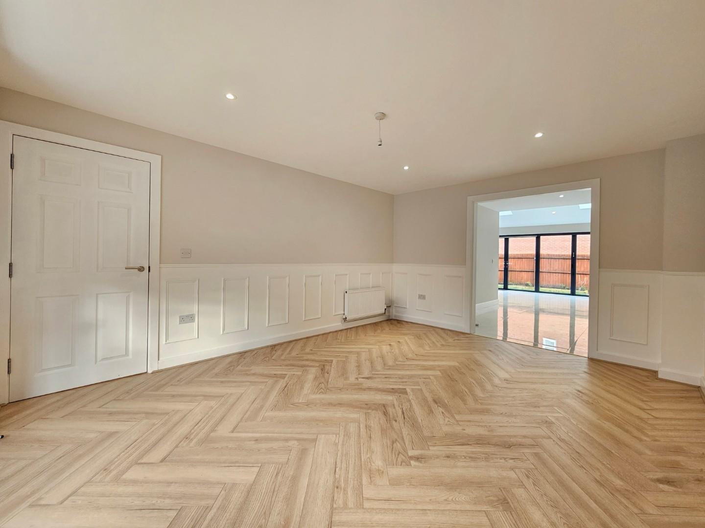 5 bed detached house to rent in Jubilee Way, Broadheath, Altrincham