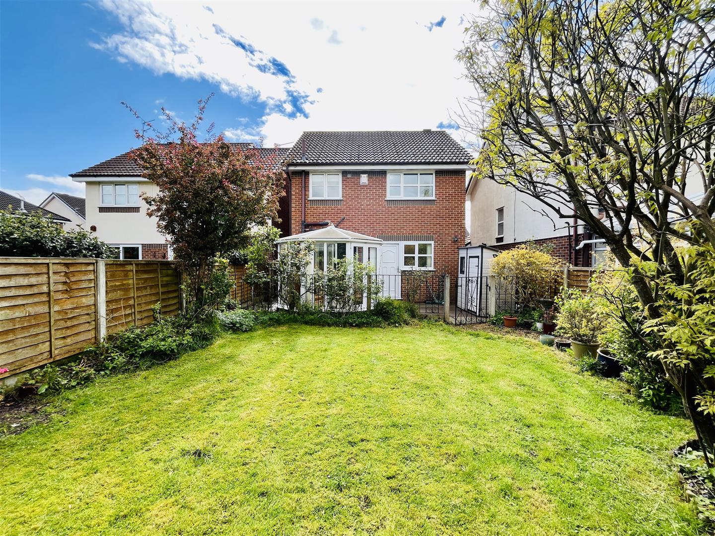 3 bed detached house for sale in Blyth Close, Altrincham  - Property Image 29