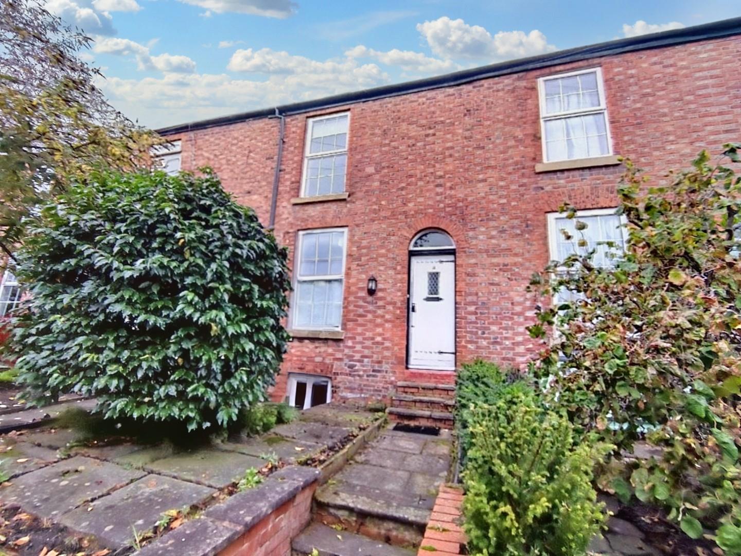 3 bed terraced house to rent in Orchard Road, Altrincham, WA15