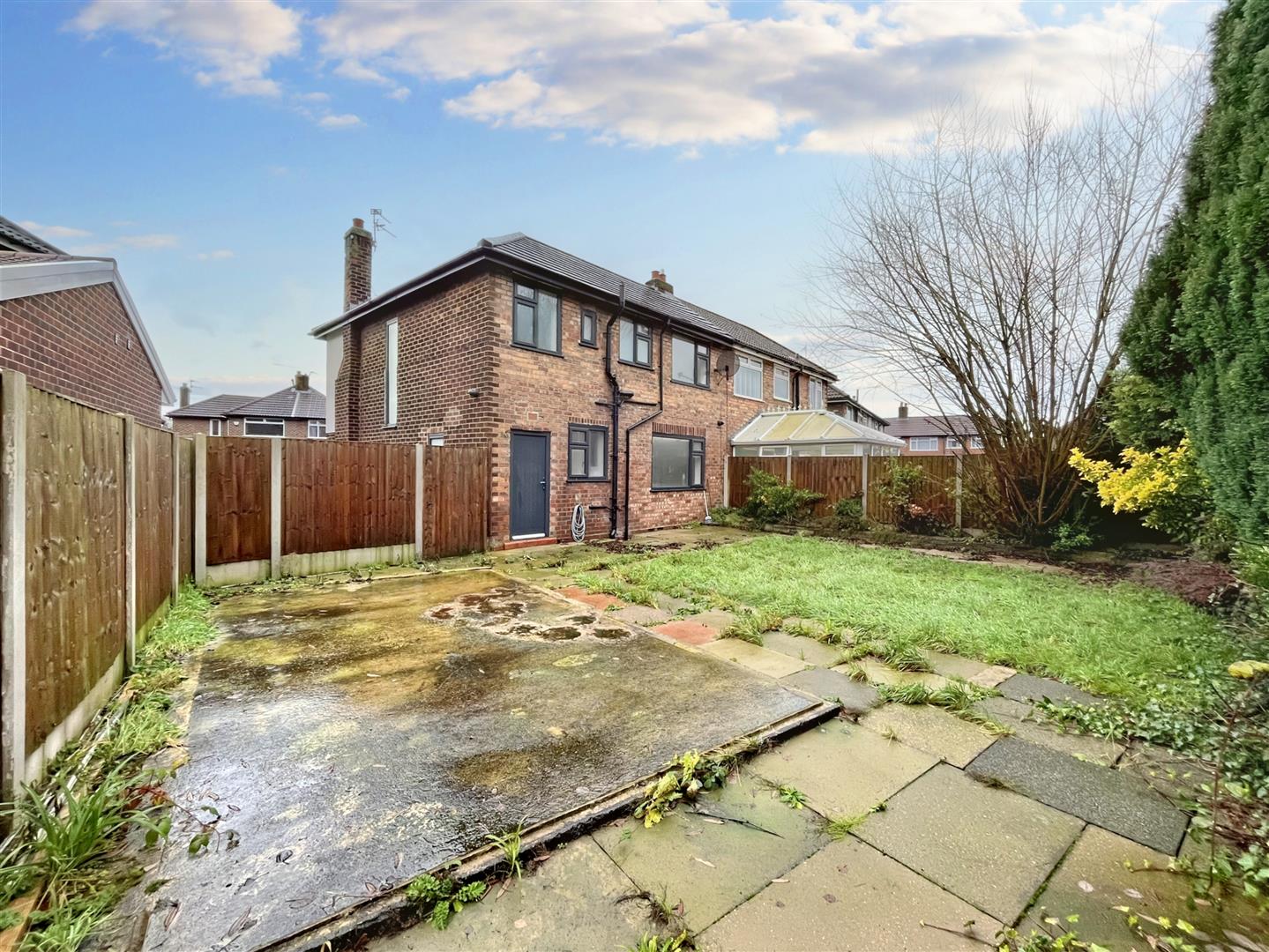 3 bed semi-detached house to rent in Roundwood Road, Manchester  - Property Image 32