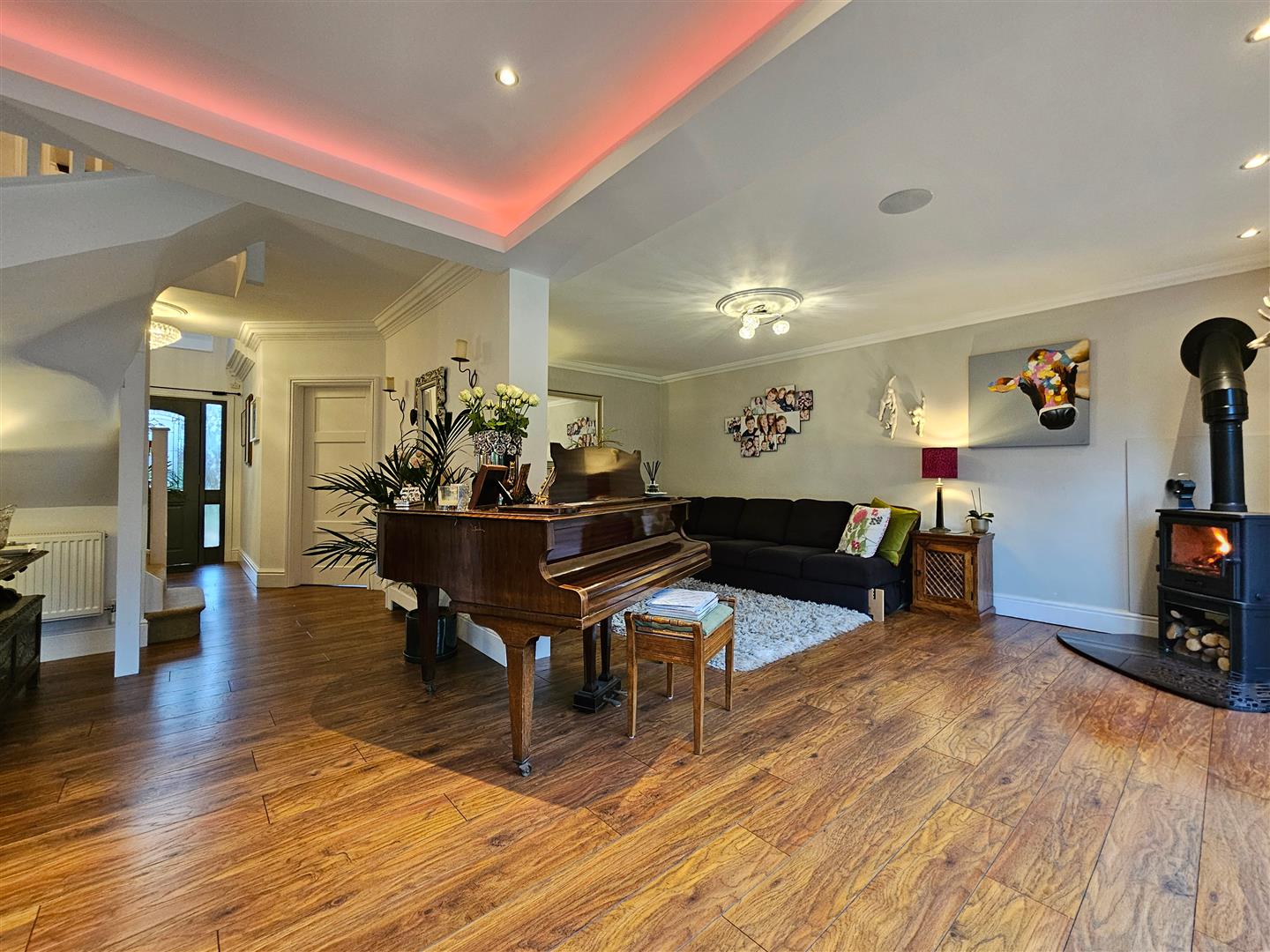 5 bed detached house to rent in Longacres Road, Altrincham  - Property Image 10