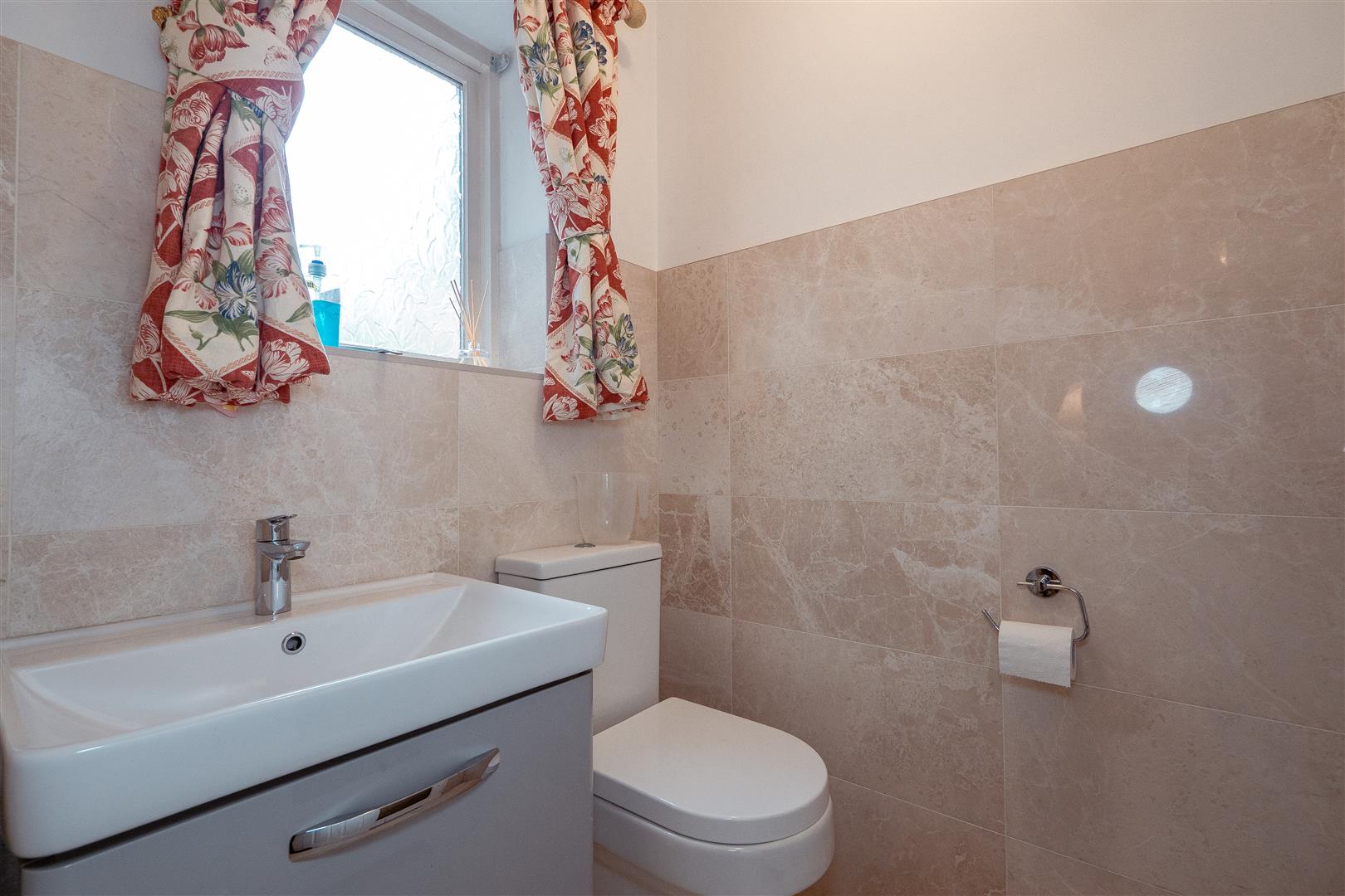 4 bed detached house for sale in Alan Drive, Altrincham  - Property Image 7