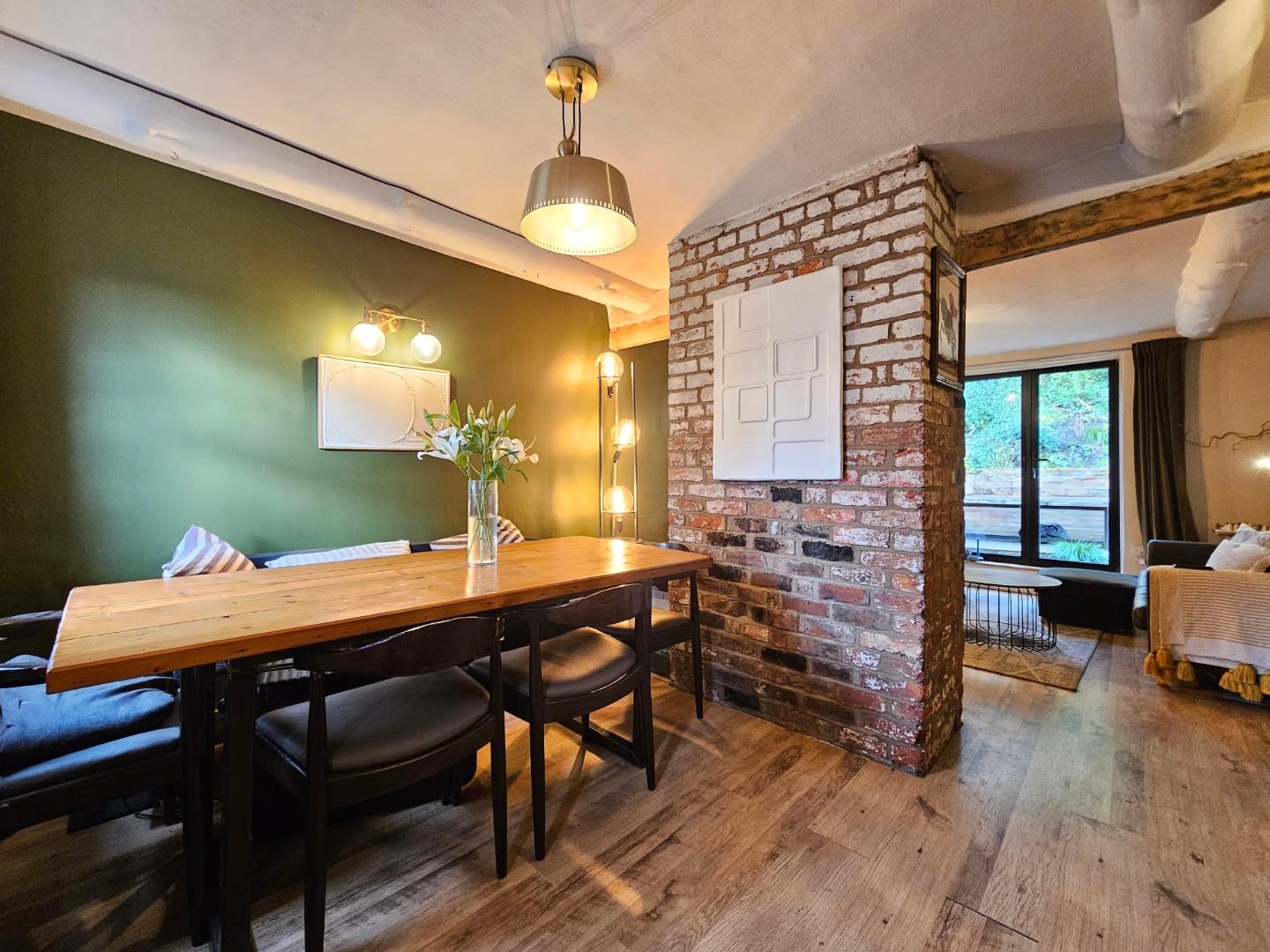 2 bed terraced house to rent in Manchester Road, Altrincham  - Property Image 7