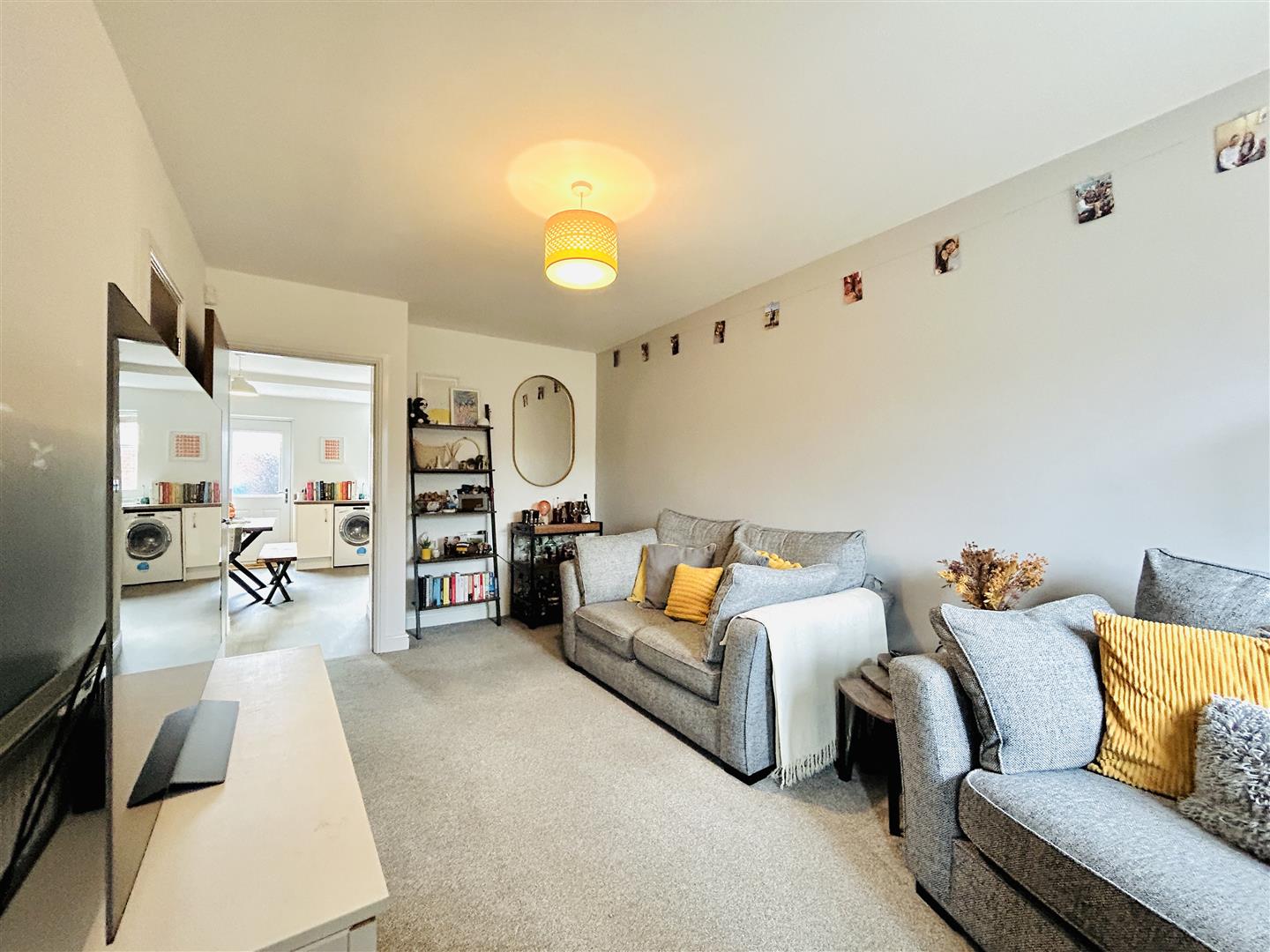 3 bed terraced house for sale in Juliana Way, Altrincham  - Property Image 7