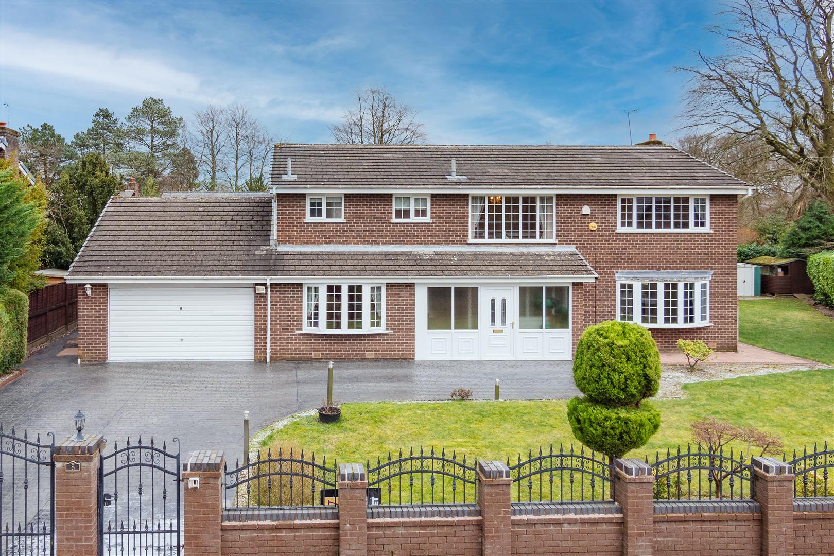 4 bed detached house for sale in Normanby Chase, Cheshire  - Property Image 1