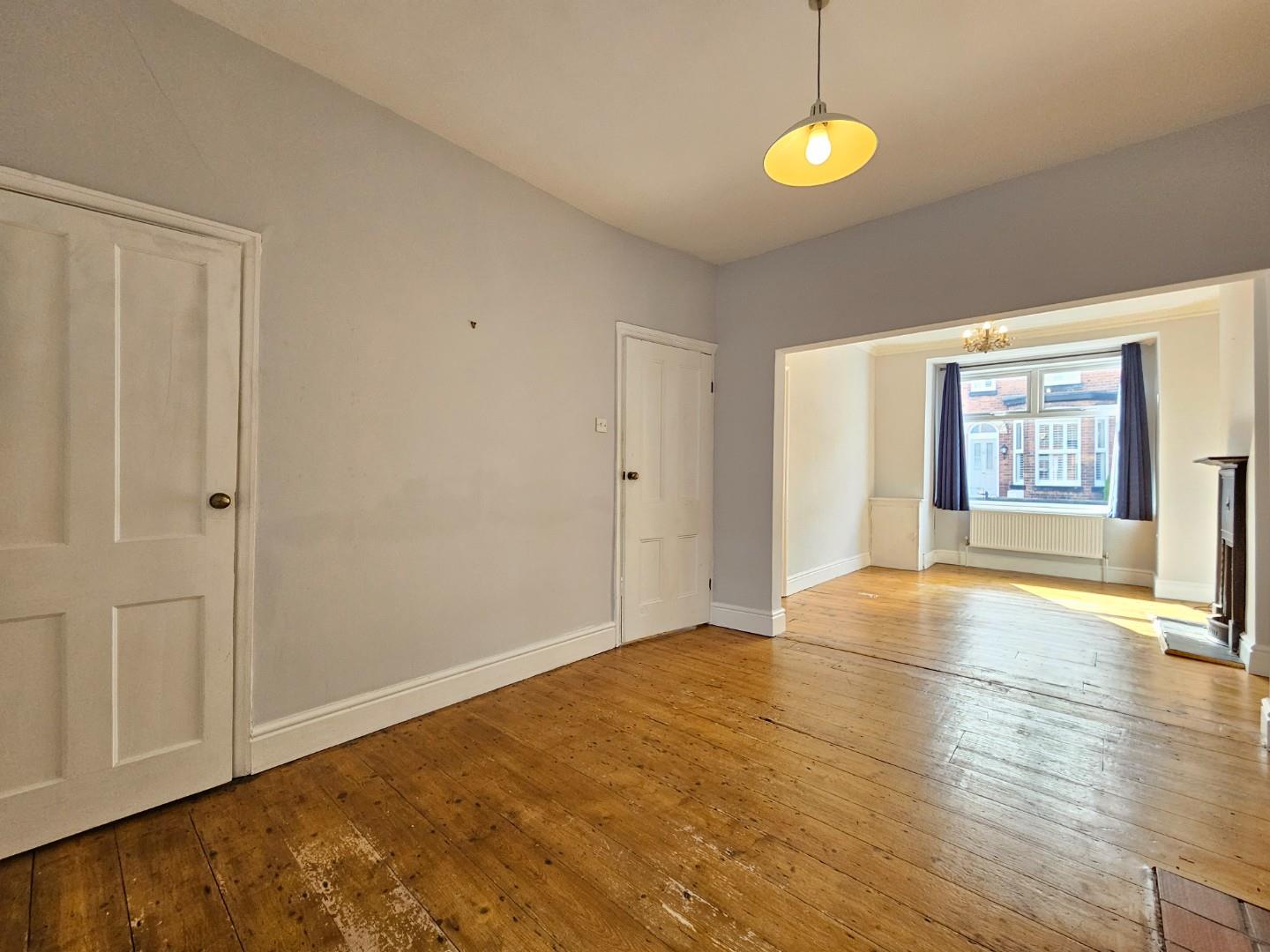 2 bed end of terrace house to rent in Bold Street, Altrincham  - Property Image 3