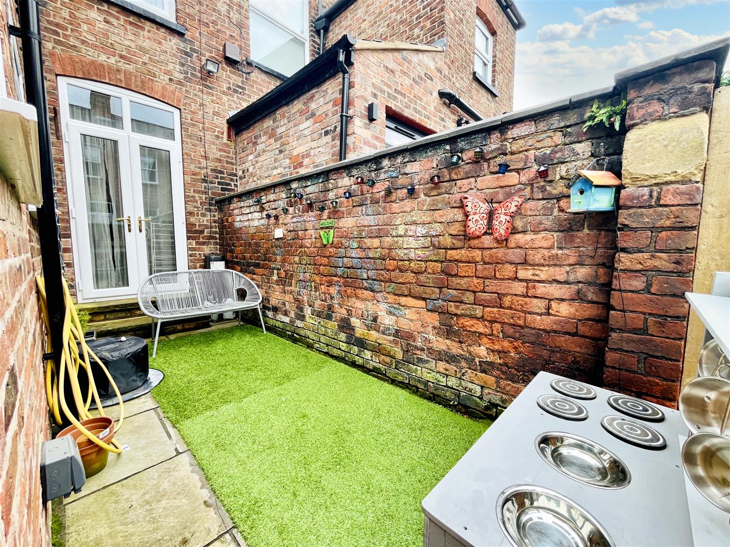2 bed semi-detached house for sale in Brown Street, Altrincham  - Property Image 24