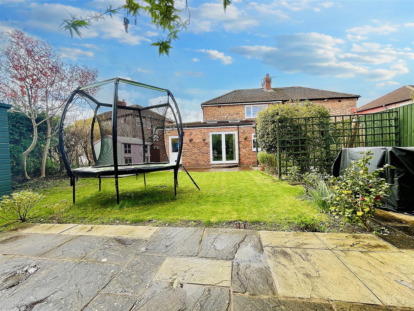 3 bed semi-detached house for sale in Hodgson Drive, Altrincham  - Property Image 31