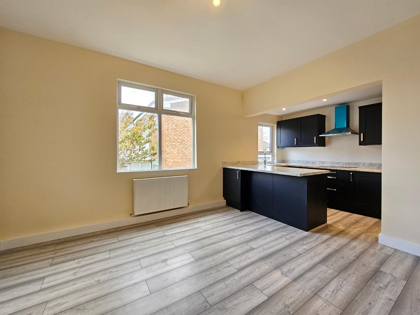 1 bed apartment to rent in Clarendon Avenue, Altrincham  - Property Image 2