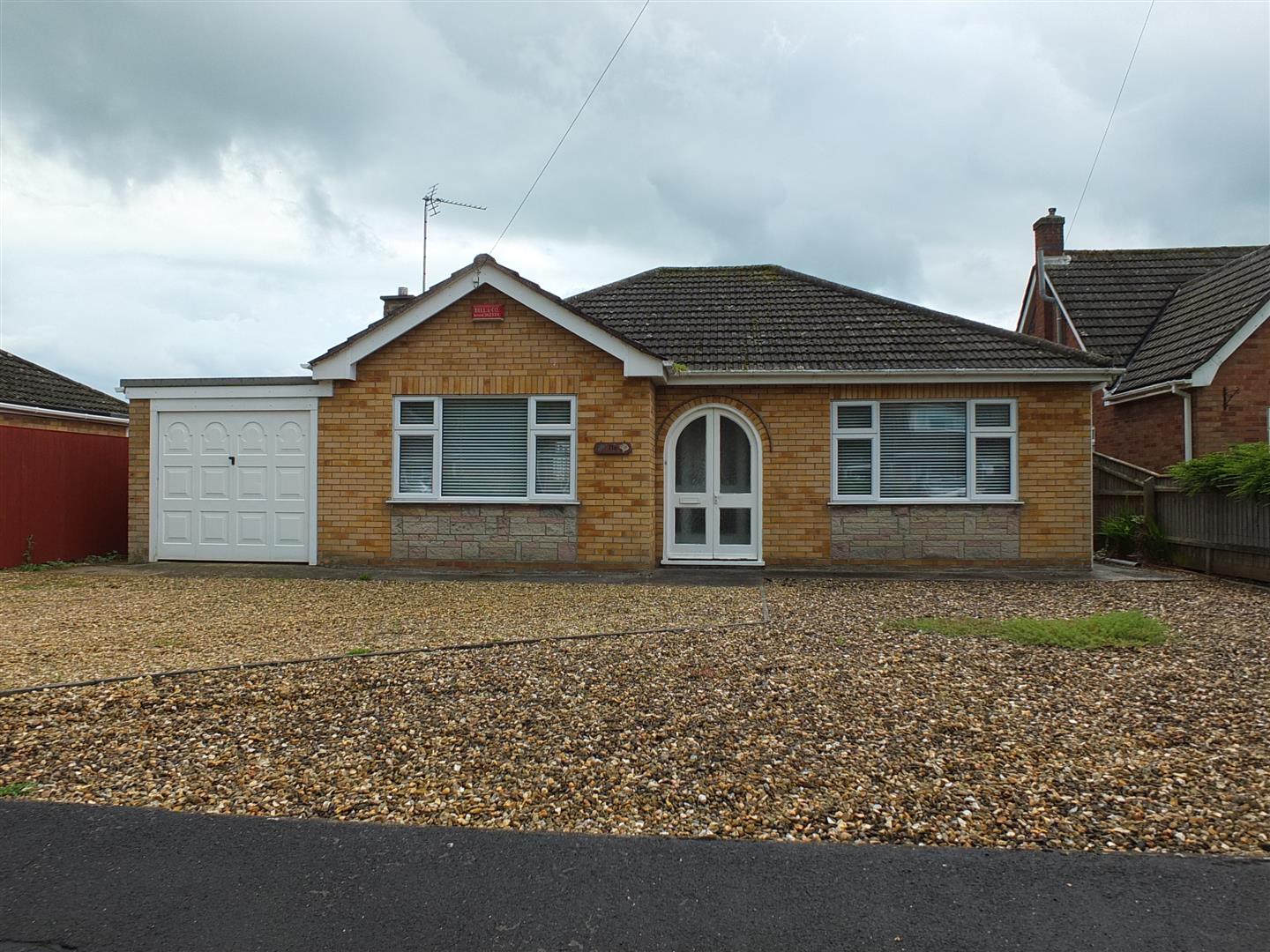 2 bed detached bungalow to rent in Sturton Way, Long Sutton Spalding, PE12