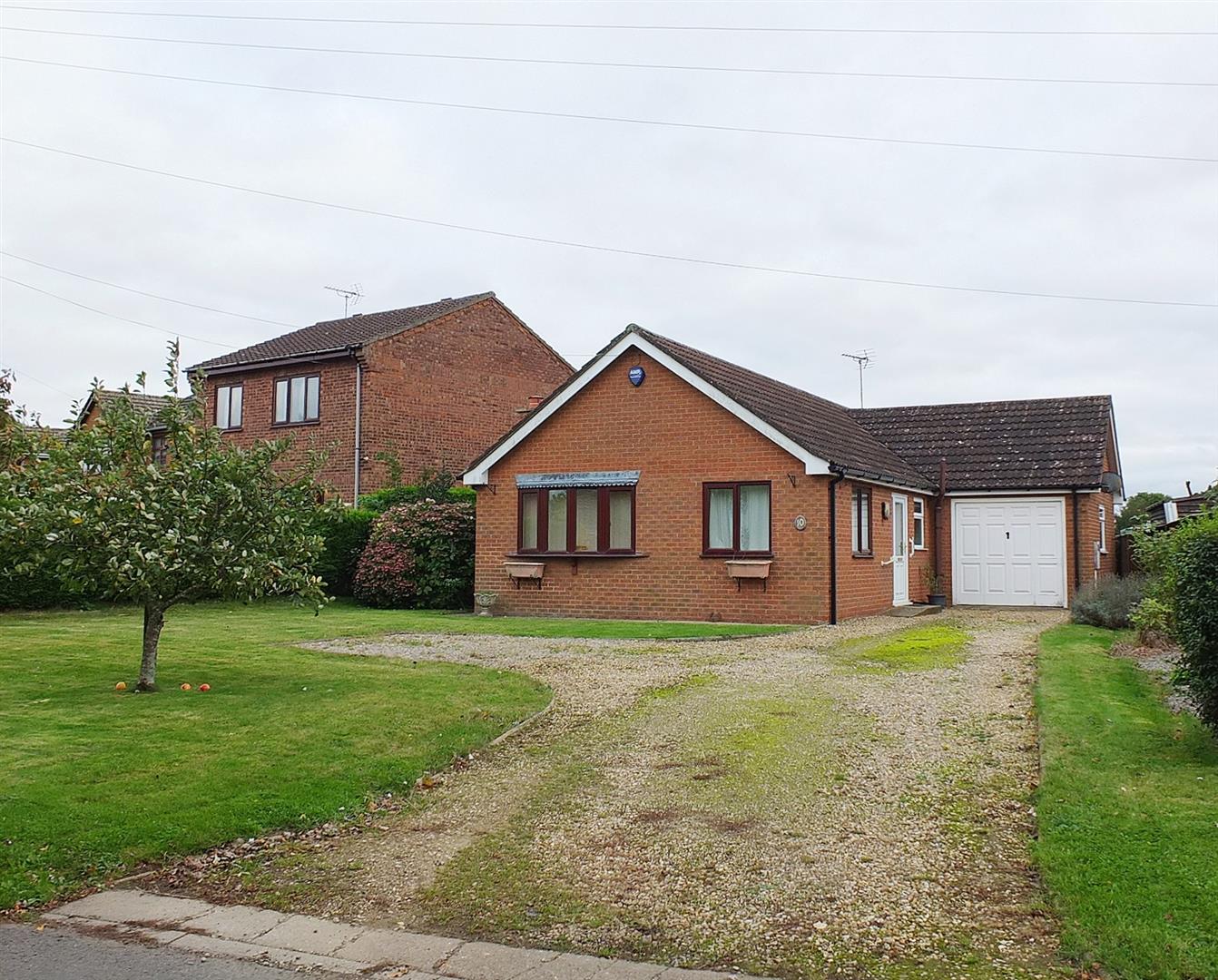 2 bed detached bungalow for sale in Puddingpoke Lane, Lutton Spalding, PE12