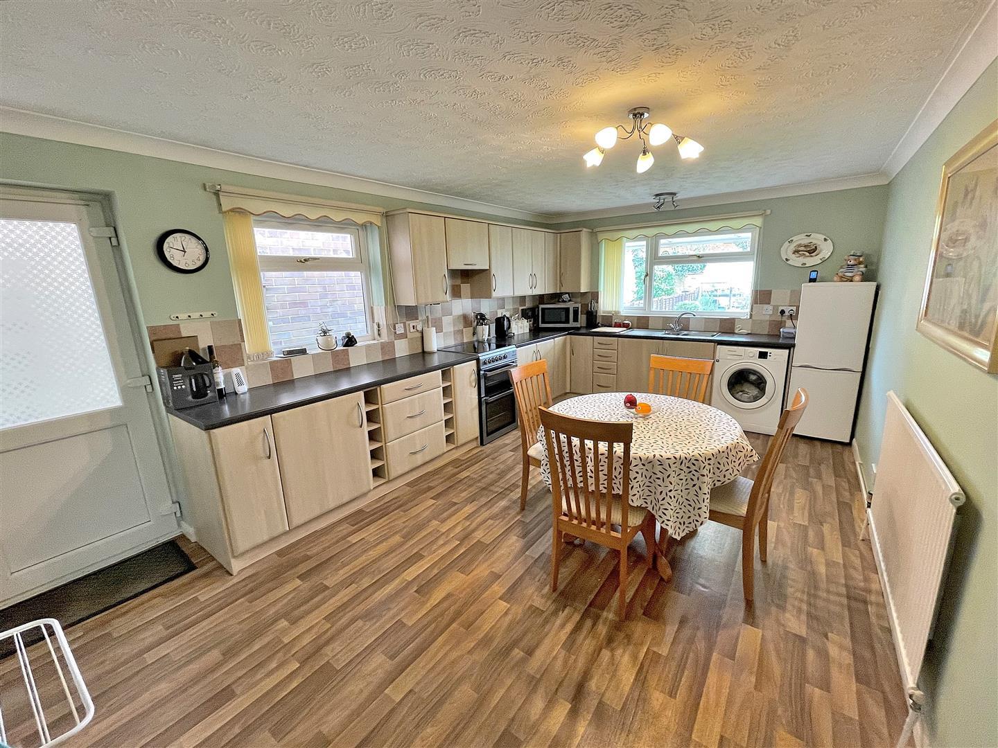2 bed detached bungalow for sale in Goose Green Road, King's Lynn  - Property Image 2