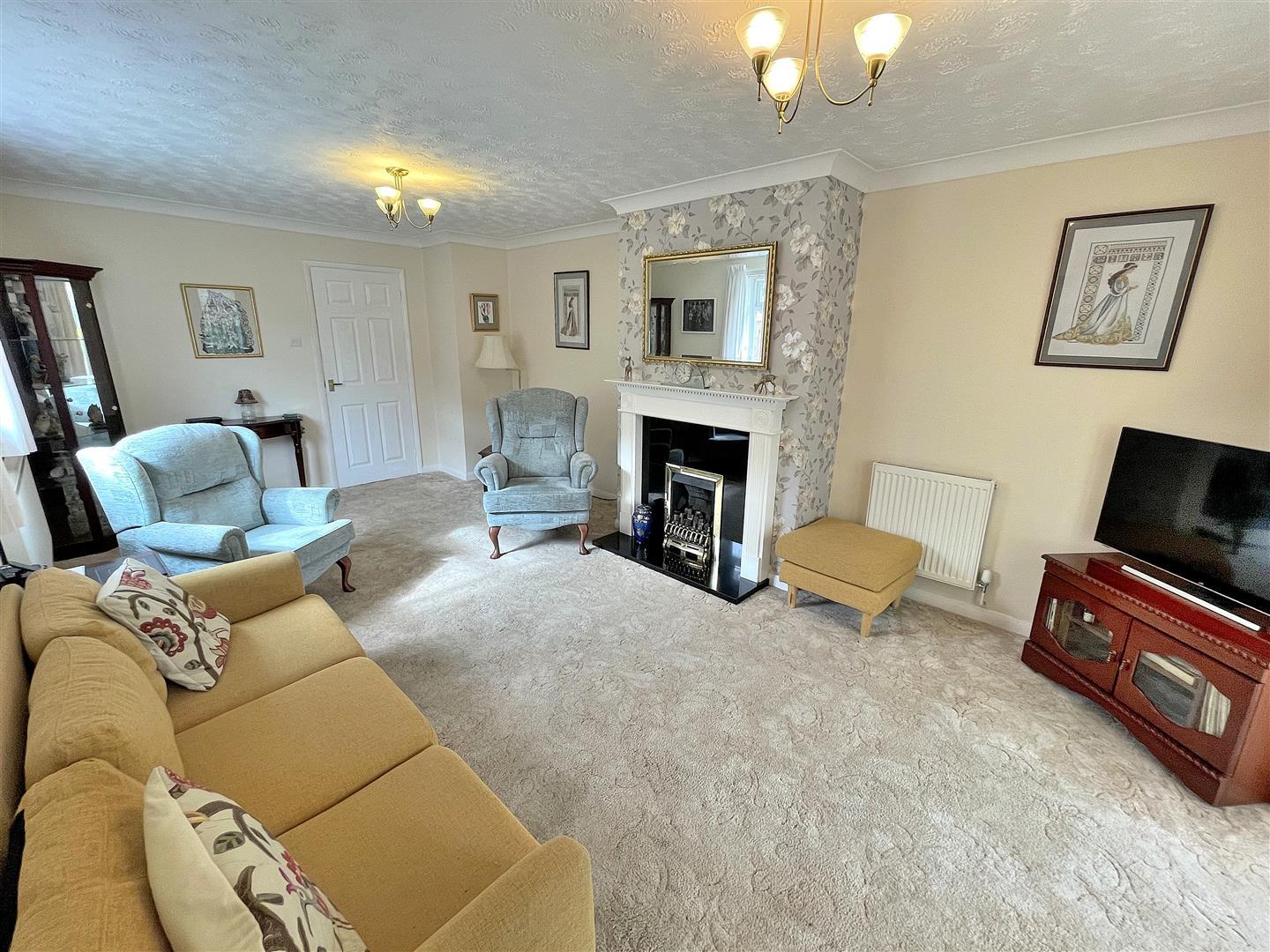 2 bed detached bungalow for sale in Goose Green Road, King's Lynn  - Property Image 5