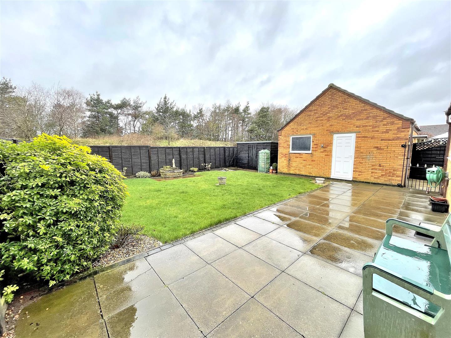 3 bed detached bungalow for sale in Philip Nurse Road, King's Lynn  - Property Image 11