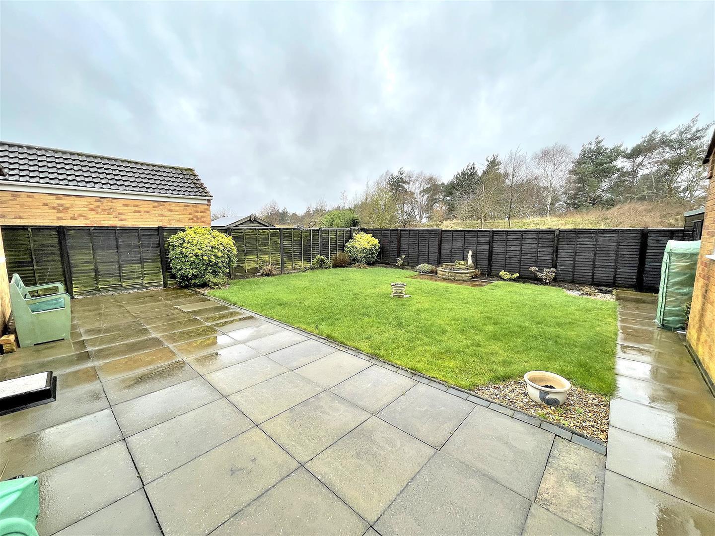 3 bed detached bungalow for sale in Philip Nurse Road, King's Lynn  - Property Image 10