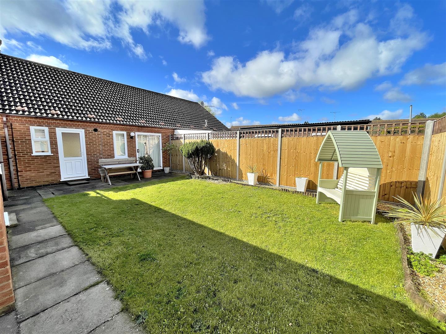 2 bed semi-detached bungalow for sale in Philip Nurse Road, King's Lynn  - Property Image 12