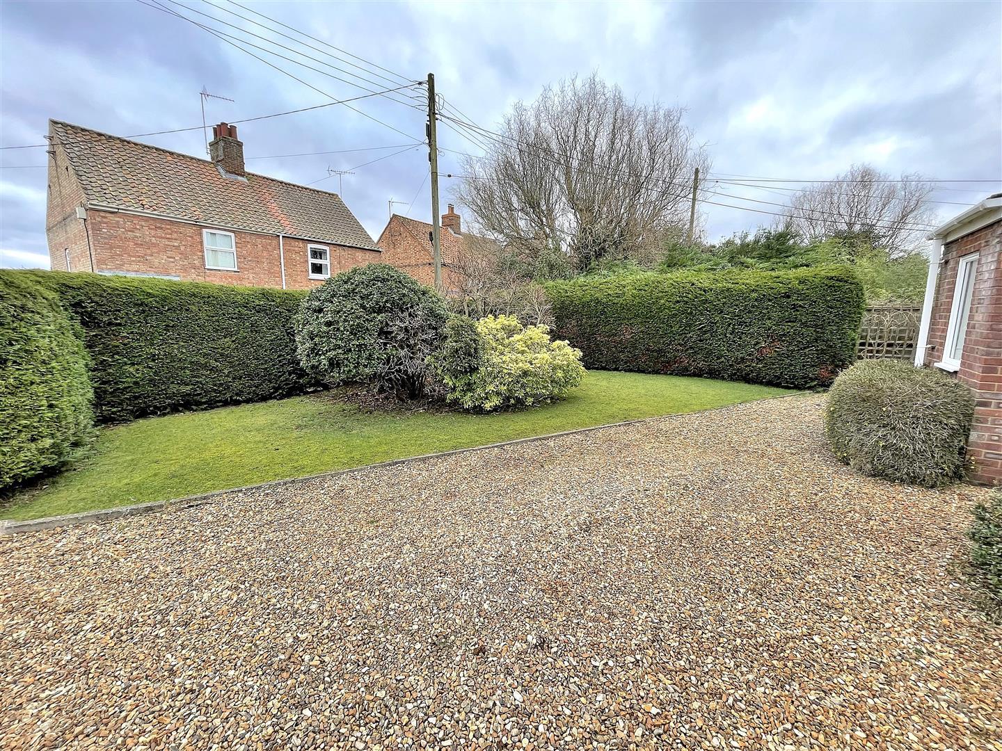2 bed detached bungalow for sale in Centre Vale, King's Lynn  - Property Image 16